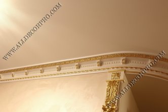 Гипсовая лепнина позолоченная поталью