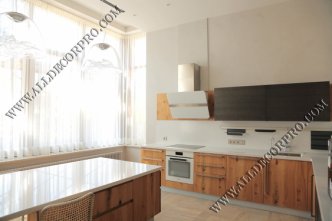Стены декорированные микробетоном