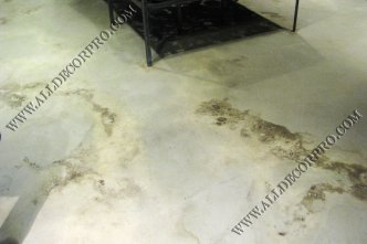 Пол декорированный мерцающим камнем
