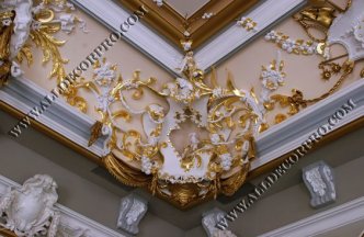 Лепнина позолоченная сусальным золотом