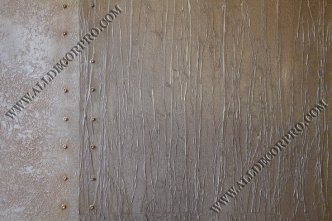 Стена декорированная панно из различных металлизированных декоративных штукатурок