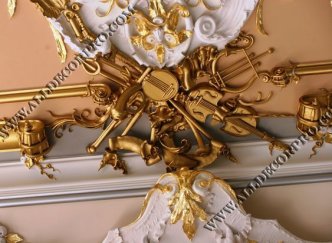 Лепнина позолоченная сусальным золотом