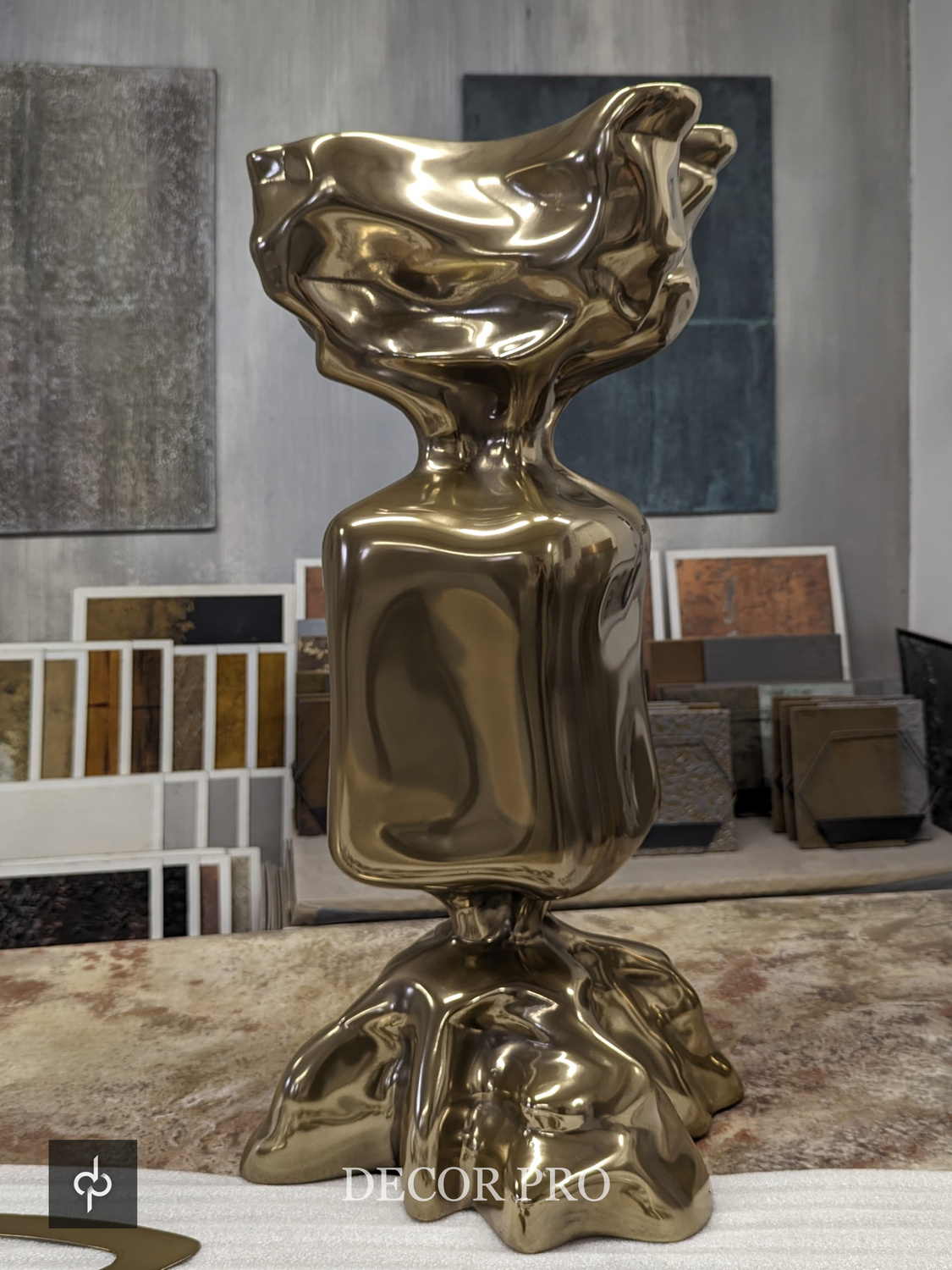 Скульптура "конфета" из жидкого металла PRO-METAL